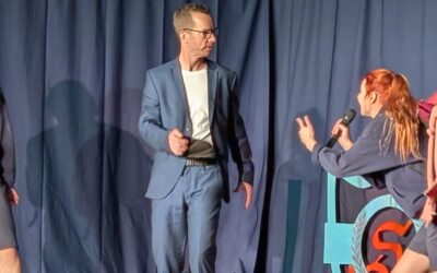 Theateraufführung ,,Der Neue“