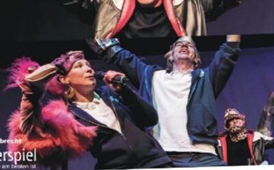 Theateraufführung ,,Der Neue“