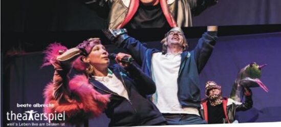 Theateraufführung ,,Der Neue“